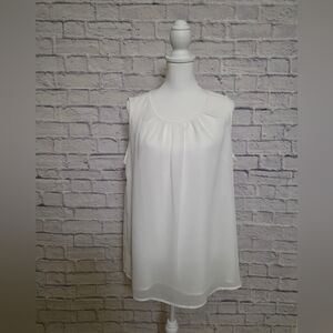 Elegant White Sleeveless Chiffon Top